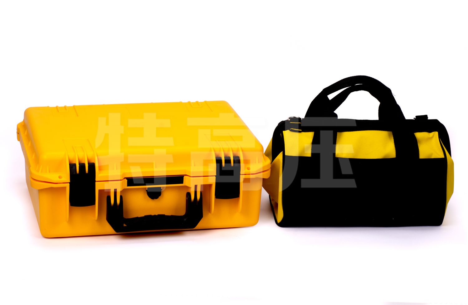 UHV-740 電容式電壓互感器現場校驗儀