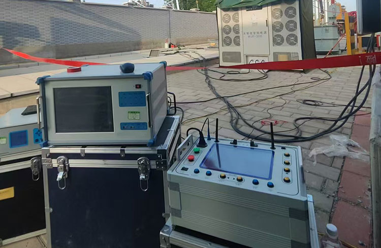 UHV(W) 無局放變頻諧振試驗(yàn)系統(tǒng)總體介紹(圖12) UHV(W) 無局放變頻諧振試驗(yàn)系統(tǒng)總體介紹(圖12)