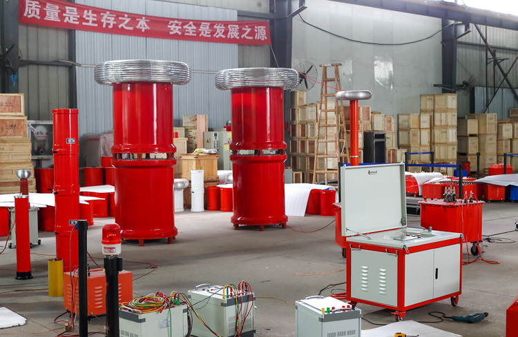 UHV-75kVA/75kV 串聯(lián)諧振方案(圖11) UHV-75kVA/75kV 串聯(lián)諧振方案(圖11)