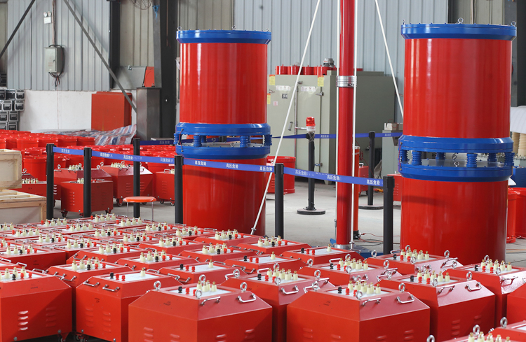 UHV-75kVA/75kV 串聯(lián)諧振方案(圖14) UHV-75kVA/75kV 串聯(lián)諧振方案(圖14)