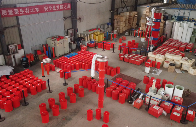 UHV-135kVA/108kV 串聯(lián)諧振方案(圖10) UHV-135kVA/108kV 串聯(lián)諧振方案(圖10)