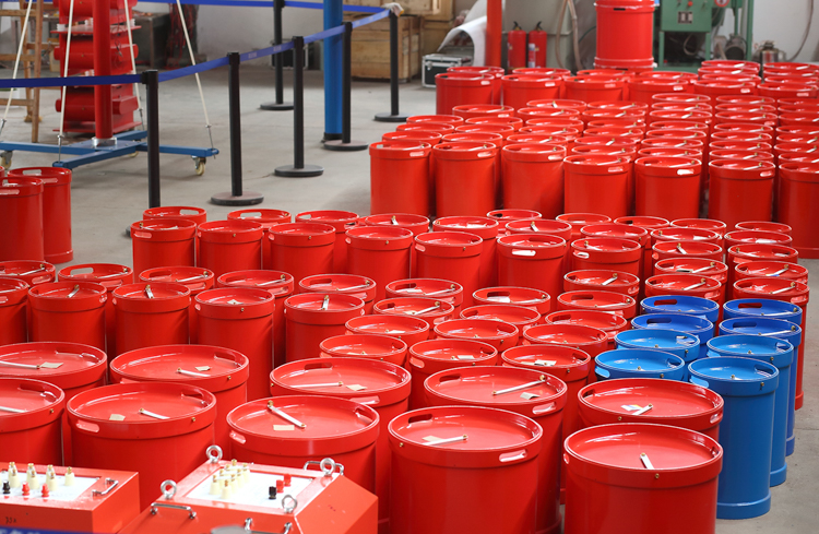 UHV-135kVA/108kV 串聯(lián)諧振方案(圖13) UHV-135kVA/108kV 串聯(lián)諧振方案(圖13)