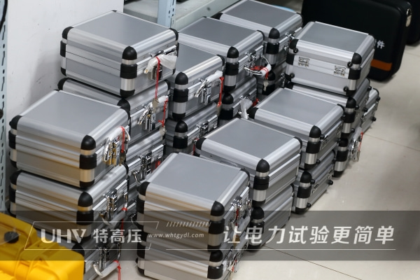 遼寧老客戶再次采購(gòu)特高壓電力接地電阻測(cè)試儀一批(圖3)