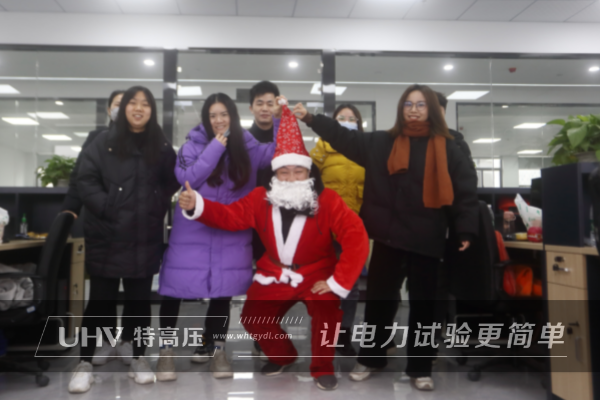 圣誕嘉年華~趕緊收下特高壓電力這份圣誕福利！(圖4)