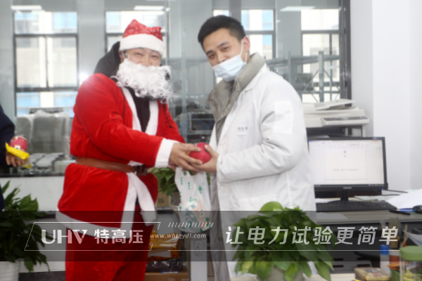 圣誕嘉年華~趕緊收下特高壓電力這份圣誕福利！(圖8)