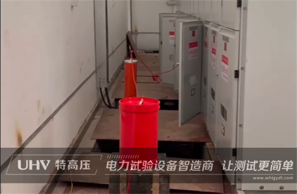 產品所至,服務隨行!直擊武漢特高壓售后培訓現場(圖2) 產品所至,服務隨行!直擊武漢特高壓售后培訓現場(圖2)